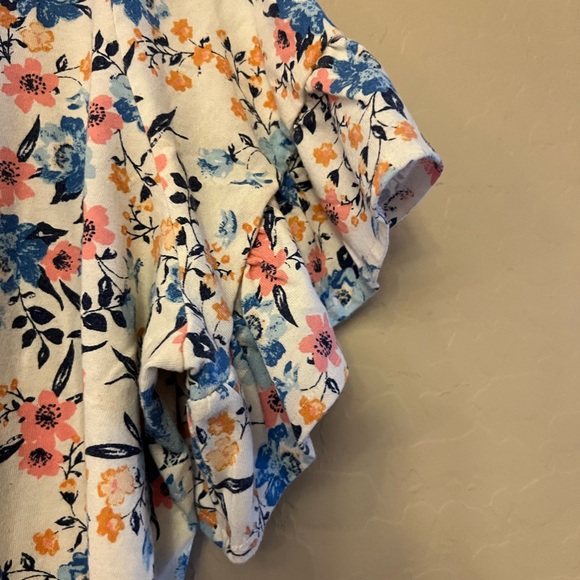 FREE w/Purchase Woman Within Floral Print T-Shirt (small flaw) - Picture 4 of 7